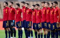 players_of_spain_line_up_prior_a_game_in_2021__xgettyx.jpg_242310155